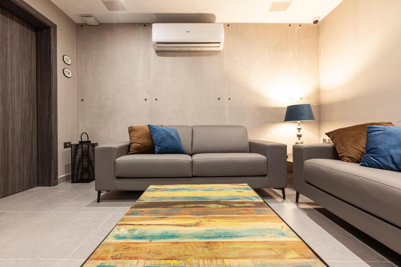 Guesthouse No. 48 มซิดา ภายนอก รูปภาพ